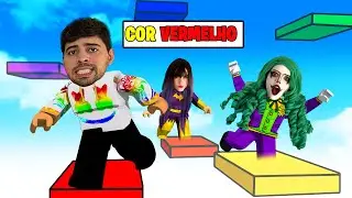 ROBLOX - CORRIDA DAS CORES CONTRA OS VILÕES!! ACERTE A COR PARA NÃO CAIR!! (COLOR BLOC RACE ROBLOX)
