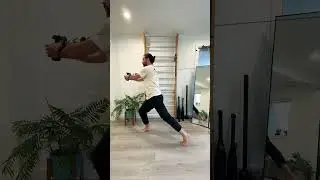 C&rsquo;est le temps de cultiver ton physique avec le &laquo;&nbsp;movement snack&nbsp;&raquo; du jour. 💪🏻le transverse twist