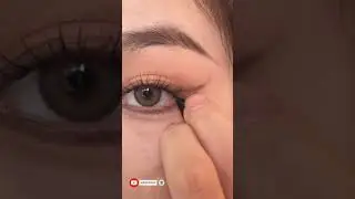 How to apply #eyeliner with brush🥴👌😁