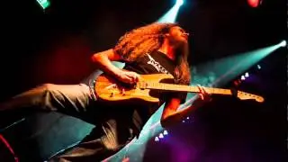 Guthrie Govan - Chill Axe