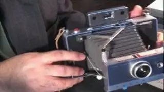 Broken Film Tabs! - Polaroid Automatic Land Camera