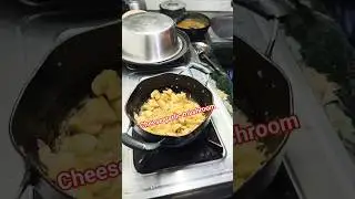 Cheese garlic mashroom #shortsfeed #shortsvideo #shorts #short #shortsviral #cooking #cheese #cheesy