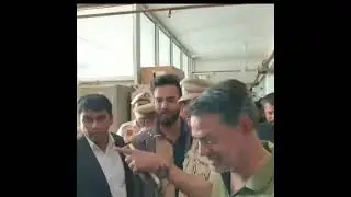 Elvish Yadav Defends his Father from police #shorts #shortsfeed