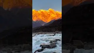 The golden mountain and good luck to those who see it! #tibet #travel #tibetan #kailash #faith