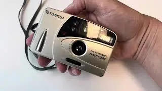 Fujifilm Big Viewfinder Date 60AF old photo camera for 35mm filmroll shooting device