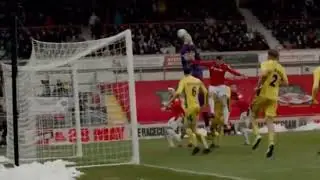 Wrexham vs Southend - Mullin fouls goalkeeper -  11 March 2023