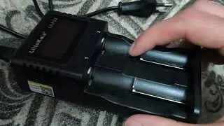 Зарядное устройство MOGUIMAX на 4 слота со светодиодной подсветкой, черное, для никель-металл-гид...
