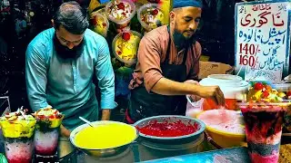 Delicious Rabri Falooda & Fruit Ice Cream | Famous Street Food Karachi @Zaiqaholic