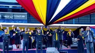 MACHAKOS SCHOOL LIVE PERFOMANCE OF UMENIPENDELEA SONG AT BIG  CRUSADE WITH PASTOR WILFRED LAI JCC