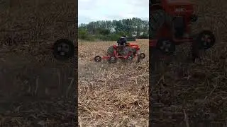 Tractor U445 - Hay rake in action | Grebla tip soare