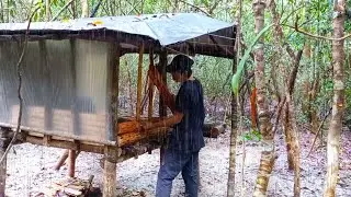CAMPING HUJAN DERAS || MEMBANGUN PONDOK KAYU || SUARA HUJAN DAMAI