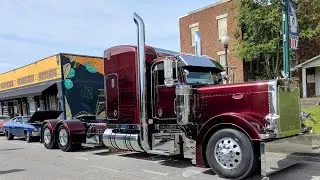 Sneakin' Dirty Deeds Into an Antique Car Show!!!