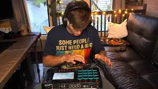 I Tried Making a Dilla Beat in My Apartment
