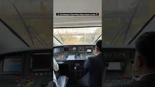 👮&zwj;♀️ Train Manager of Vande Bharat Sleeper Express on Duty ❤️