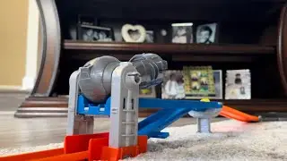 Hot Wheels Workshop Track Builder - Cannon Highway with Missile Launch