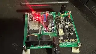 Универсальное пианино с мощным MIDI/аудиоприемником и функцией аккомпанемента на основе искусстве...