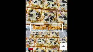Chicken Bread Pizza Recipe#CheesyPizza#Quick Snack Recipe# Pizza lovers