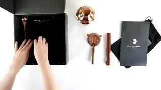 Unboxing Our Rusty Barrel Park Lane Cocktail Shaker Set - Rusty Barrel (Christmas Gift Edition)