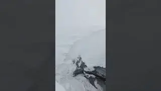 Пещера изо льда СПАСЕТ от БУРАНА!