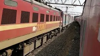 Howrah Mumbai Duronto Express overtakes delayed Kushinagar Express at Khardi station