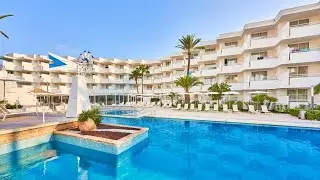 Globales Cala Bona, Cala Bona, Spain