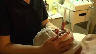 LaRae @ Amara Med Spa: Oxygen Facial