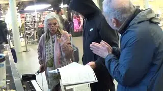 Lady Gets Annoyed When Asked About Semiquavers