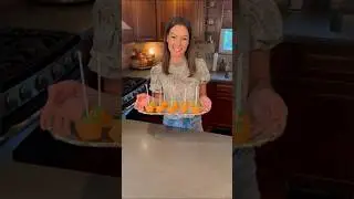 Pumpkin pie pops for thanksgiving dinner 🧡😍🦃 #thanksgivingweek #easyrecipe #entertainingathome