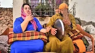 قلبات عليه الصينية😂🤣🤣سكينة درابيل و ابوالموال خاربينها ناري إلا متفرجتيش غير سير تركد🤣🤣🤣