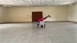 powermove (break dance)#bboying #breaking #yearofyou #togo #bboy #breakdancing