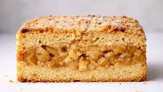 ШАРЛОТКА с яблоками в карамели, маслом  нуазетт и ореховым штрейзелем/ РЕЦЕПТ шарлотки
