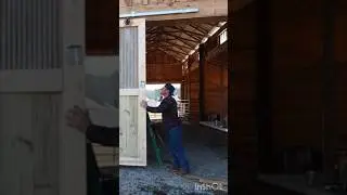 DIY barn doors! Check out full build.  #barndoor #diy #polebarn