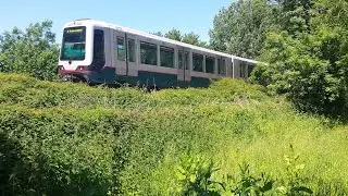 RET Metro 4*Type B (half combi) langs de Achterdijk in Rhoon naar Rotterdam Centraal