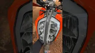 KTM Duke 250 Headlight Halogen Change To 390 LED Light ⚡️ #zeeshanstories #ktmduke #duke250 #ktm