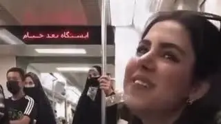 Iranian women challenge the regime and dance in the streets of Tehran 02