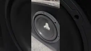 JL Audio subwoofers, W3V3