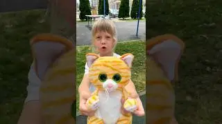 Игрушка ожила../The toy came to life.. #shorts
