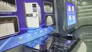 A busy day in Unicomp X-Ray & CT equipment showing room in Shenzhen.