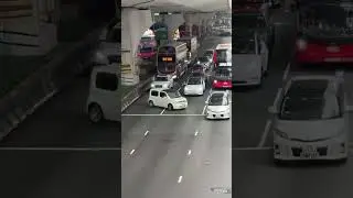 車CAM直擊 - P牌司機表演三手軚掉頭～Pass！繼續前進