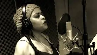 A S&oacute;s   -  Marina Rosa