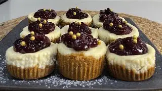 How to make delicious MINI CHEESECAKES with cherry jam. Homemade cheesecake recipe