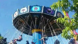 DC Super Villains Swing Off Ride Six Flags Great America