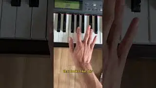60 seconds to learn Skyfall - Adele on the piano 🎹(quick tutorial) #easypiano