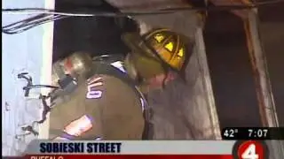 Overnight blaze in vacant house