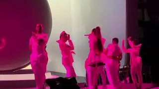 Sweetener World Tour 2019 - Be Alright (Vienna)