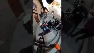 Insane POV Urban Downhill Ride Through Narrow City Streets 🤯🏷️ #DownhillMTB#POVAction#AdrenalineRush