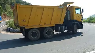 Tipper Lorry And Car Turning Bodimettu To Theni hairpin bend Hills Driving