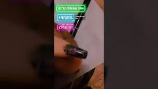 Poly gel nails with transfer foil (sculpted using nail form)