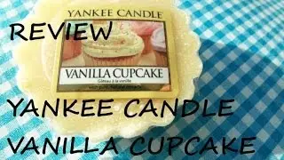 [Review] Yankee Candle Vanilla Cupcake - Yankee Candle Week