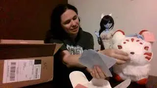 Puff Pals Tsuki Black Fox by Fluff Next Box Opening